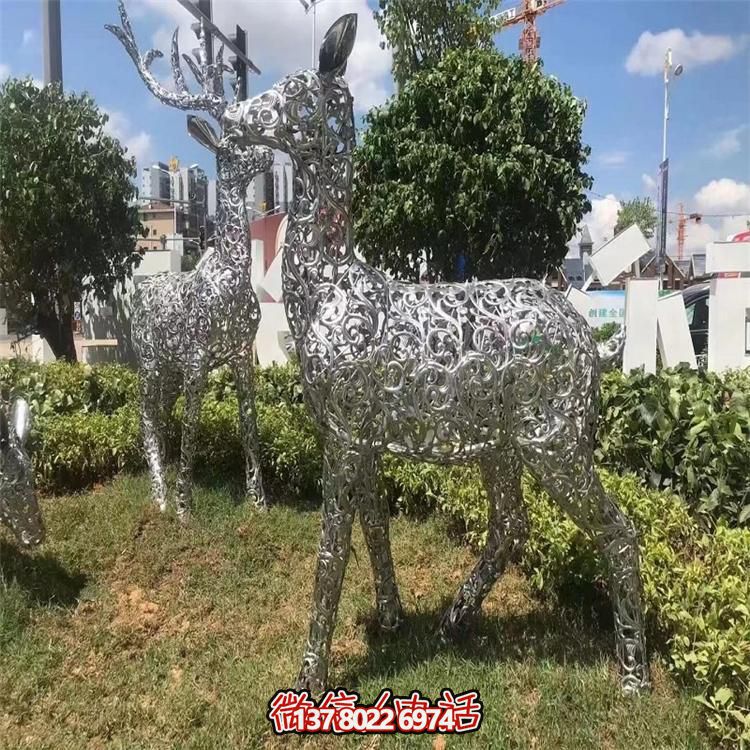 LED梅花鹿雕塑照明，景觀照明設計體驗