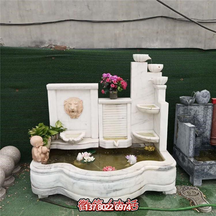 家居擺件，流水環(huán)繞庭院