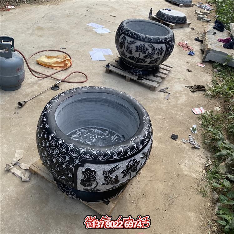 精美大理石養(yǎng)魚水缸，為您的景點增添美感