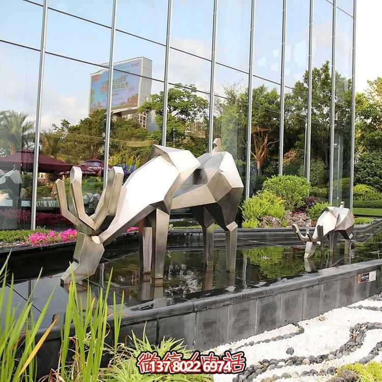 精致雕塑，幾何鏡面不銹鋼鹿，點(diǎn)綴精致水景小品
