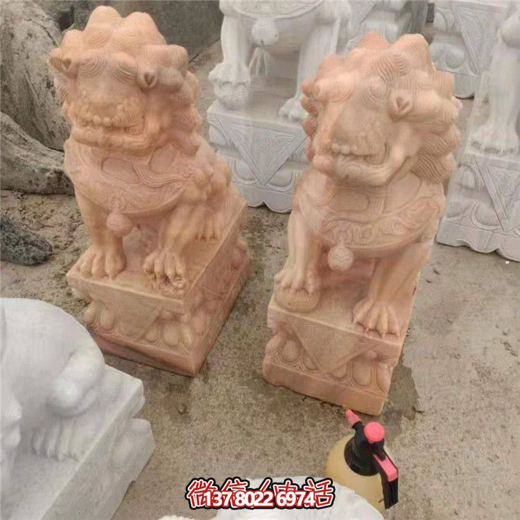 獅子雕塑，紅晚霞染大理石庭院戶外裝飾