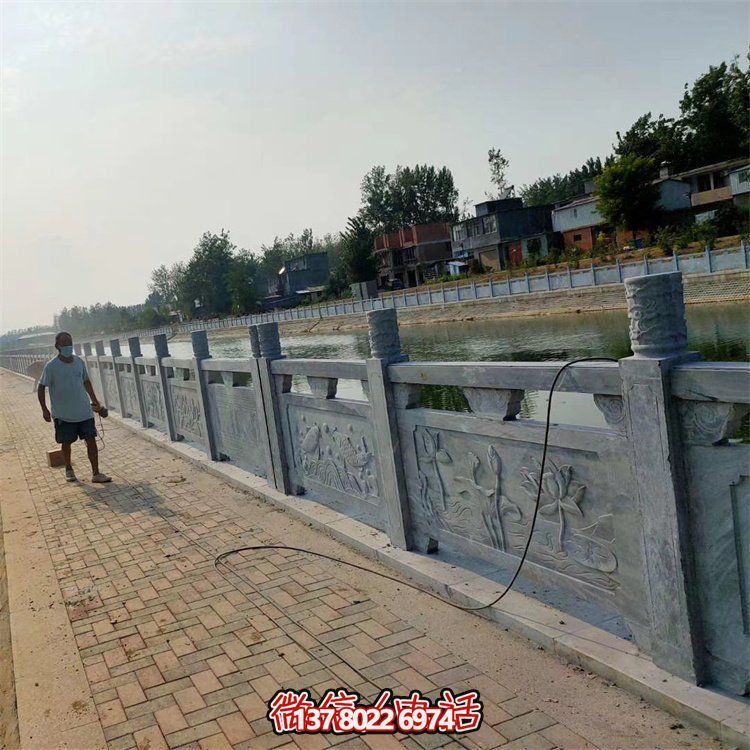 唯美的大理石欄桿雕塑，為園林景觀增添絕美風(fēng)采
