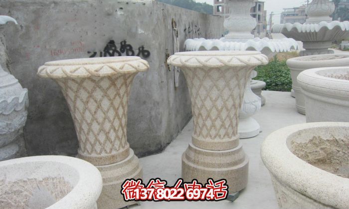 聚焦傳統(tǒng)文化，打造完美的自然景觀——大理石花籃花盆雕塑系列