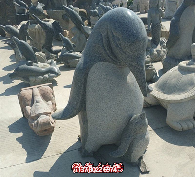 企鵝雕塑，讓公園更加精彩