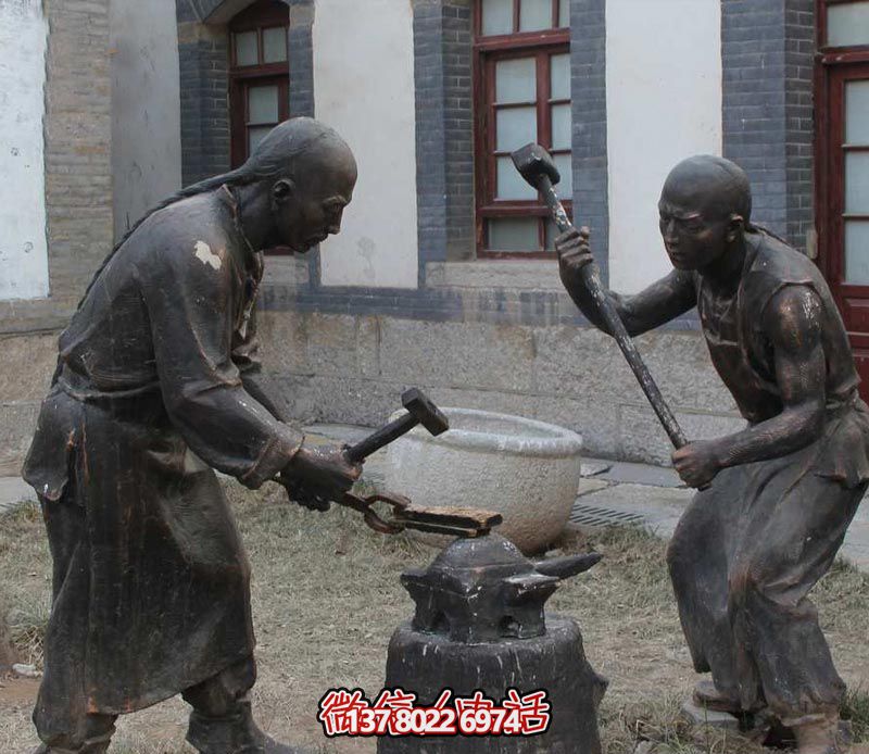 古人鑄造青銅雕塑，景觀美化擺放
