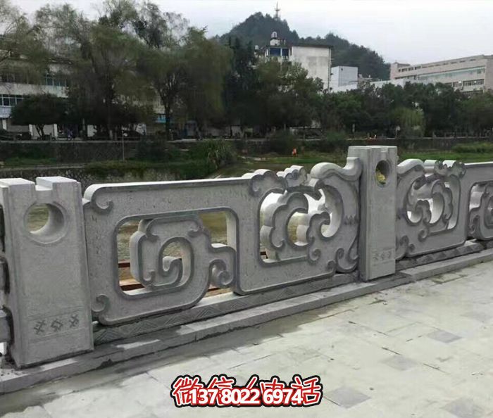 復古鏤空花紋欄桿，防護河道街邊青石