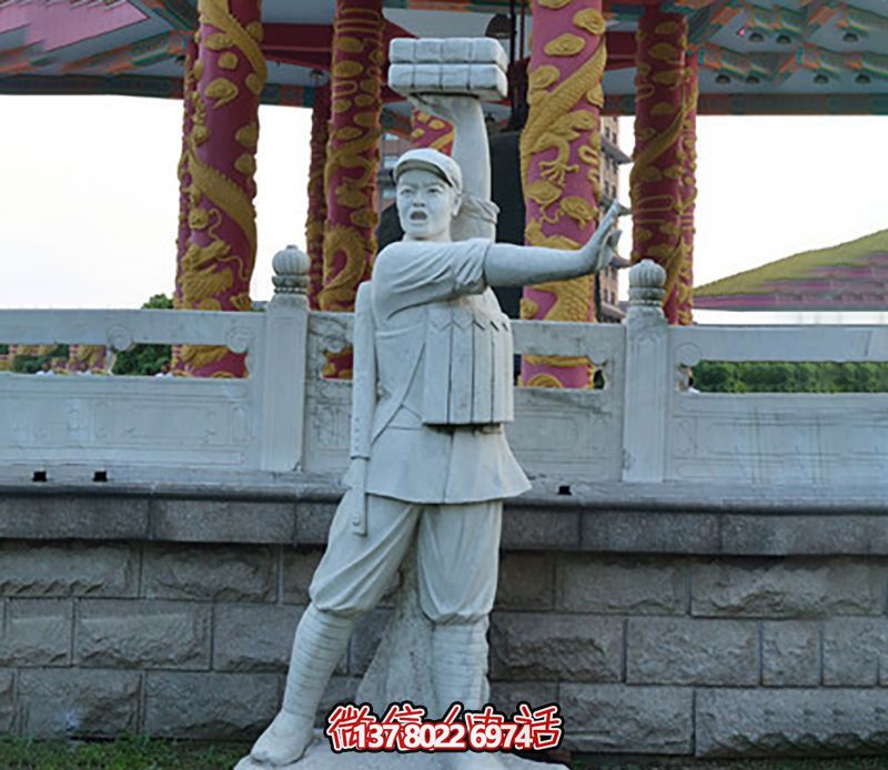 董存瑞景觀雕塑，點綴廣場景觀