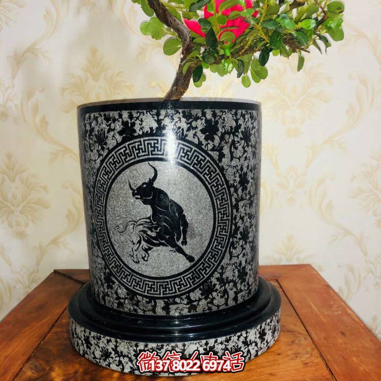 手工精美石雕花盆，點亮您的室外空間