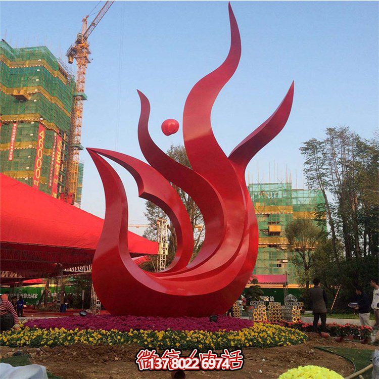 精美不銹鋼鳳凰雕塑，點綴精致小區(qū)、別墅環(huán)境