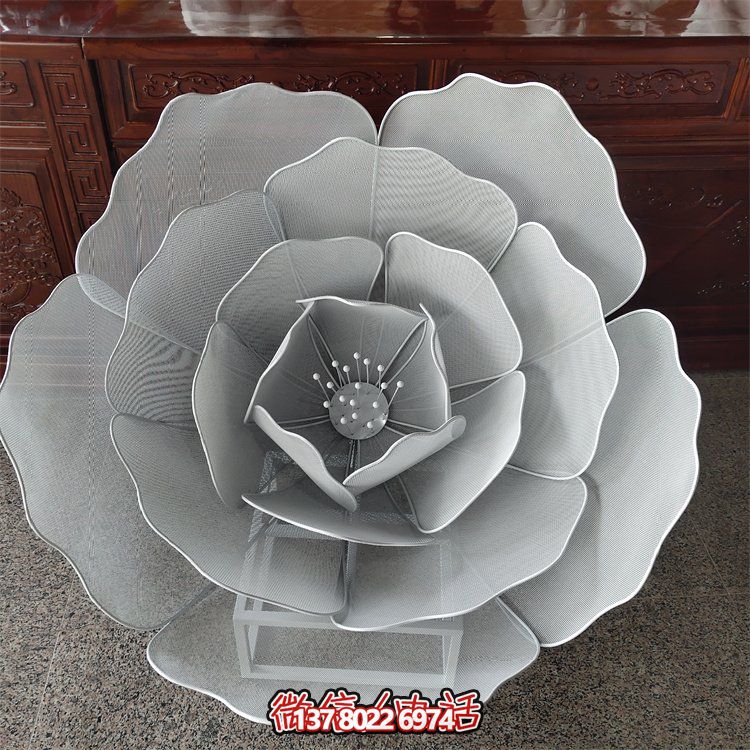 不銹鋼鏤空戶外蓮花雕塑，更美的園林景觀