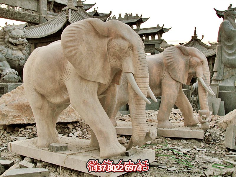 精美大理石石雕大象雕塑，美化戶外園林景區(qū)