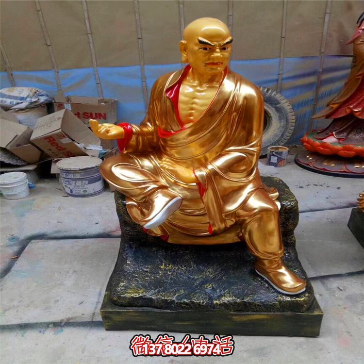 噴金烤漆菩薩雕塑，擁有古老神秘的十八羅漢美學(xué)