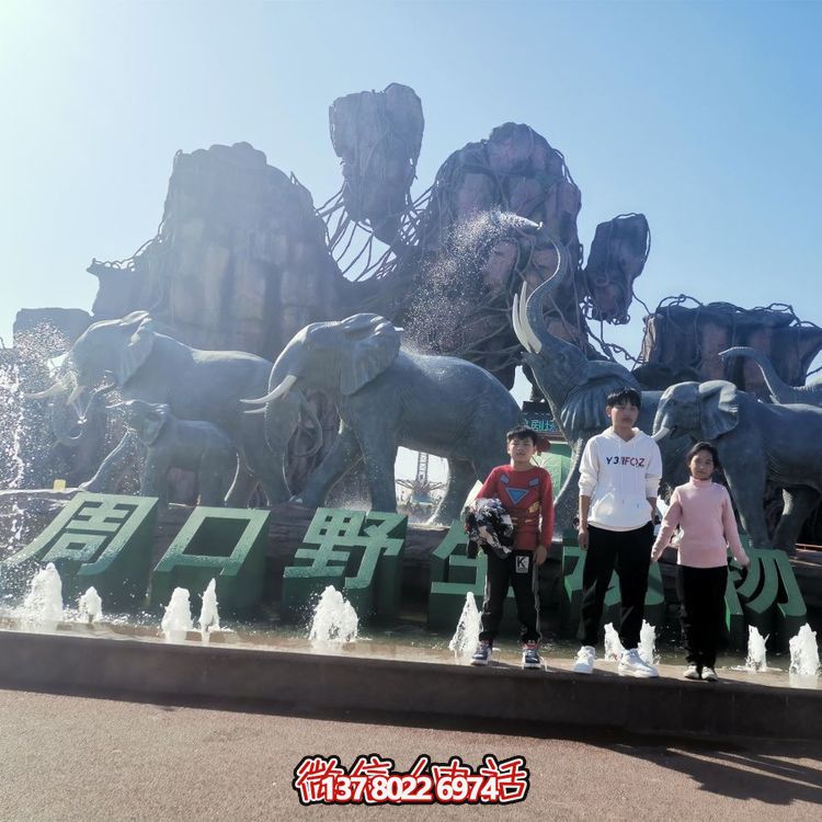 美麗的戶外玻璃鋼雕塑，引領景觀主題