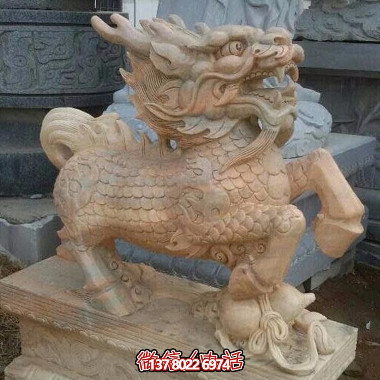 漢白玉獅子瑞獸石雕，給您的企業(yè)門前帶來吉祥福氣