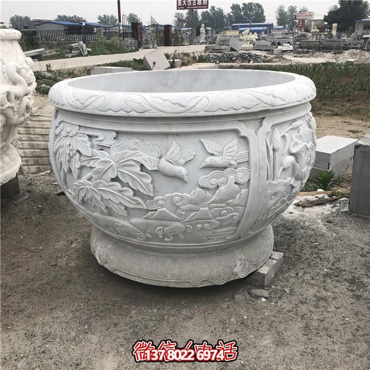 精美大型浮雕蓮花養(yǎng)魚(yú)石缸，讓你的庭院更加美麗