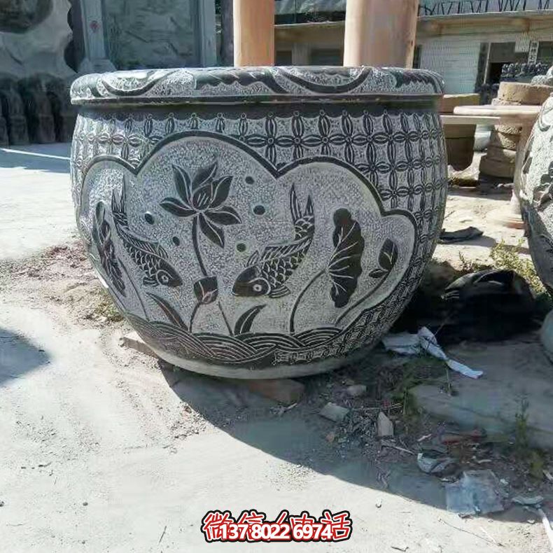 青石雙魚蓮花雕塑，養(yǎng)花缸精美裝飾
