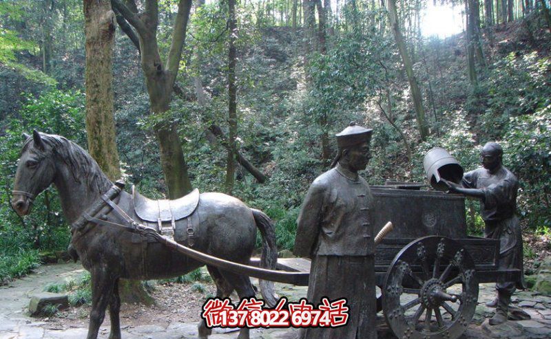 仿古青銅馬車(chē)雕塑，為景區(qū)商業(yè)街增添古典風(fēng)情