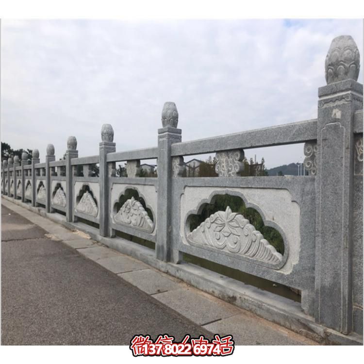 精致青石石雕欄桿，打造美麗公園景區(qū)