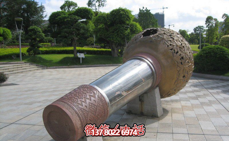 廣場(chǎng)公園創(chuàng)意不銹鋼工藝鍛造話(huà)筒雕塑 廣場(chǎng)公園創(chuàng)意不銹鋼工藝鍛造話(huà)筒雕塑